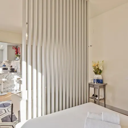 公寓 Bmyguest Graca Heart Of Typical Lisboa